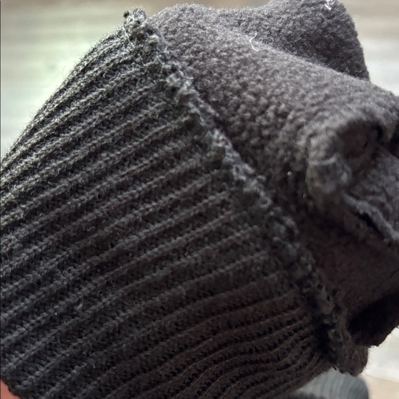 Igloos Pro Touch Sensitive tech,silicone palm,zip pocket,knit cuff,stretch glove - Picture 8 of 8